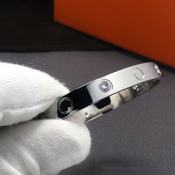 

love bracelet gold mens bracelet designer ladies rose gold silver bracelet ladys titanium steel bangle bracelets distance jewelry gift l3, Black