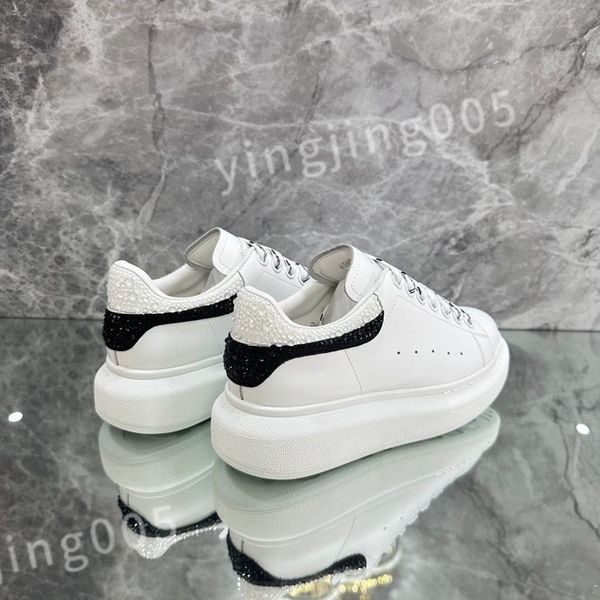 

2023 new designer flat sneaker trainer casual shoes denim canvas leather letter fashion platform mens womens low sneakers size 35-46 xsd2211, Black
