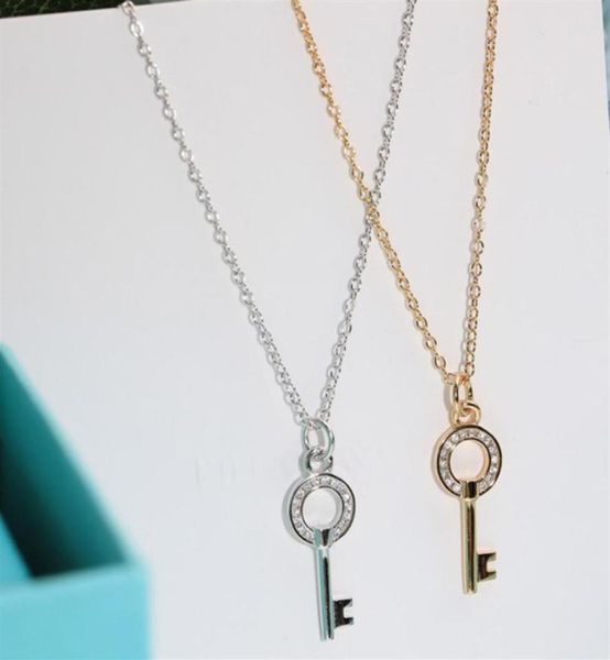 

mens key necklaces designer jewelry love necklace 925 sterling silver chain pendant t necklace for women wedding 220311218205