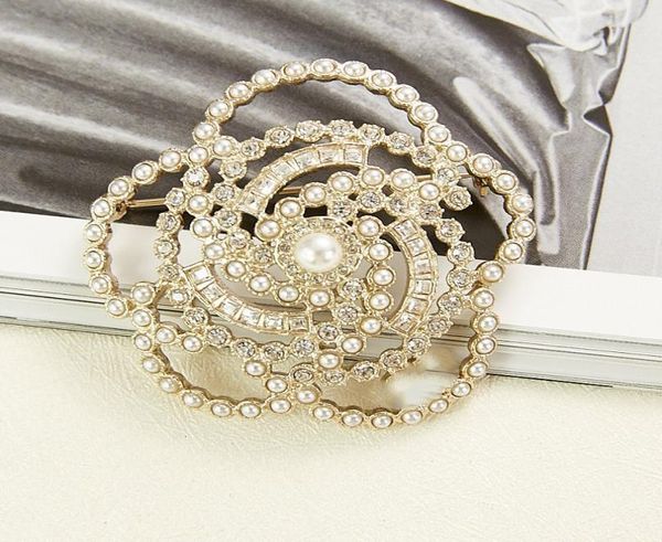 

2020 women brand fashion jewelry vintage camellia flower style brooch party sweater brooche flower pearl5396654, Gray