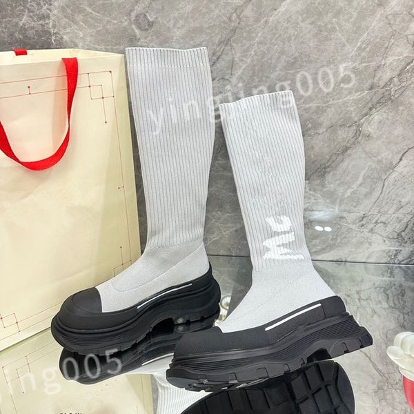 

luxurys famous men quality sock shoes trainers casual sneakers soft high cut socks race fashion black women shoes 35-46 xsd221120