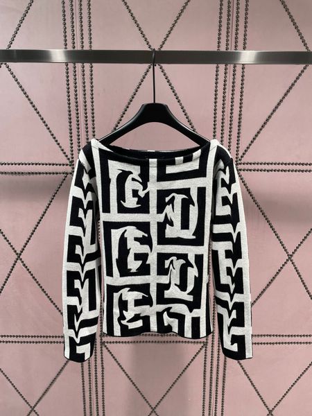 

2023 rumway designer slash neck knitted plaid long sleeve loose pullover women's casual fashion sweater, White;black