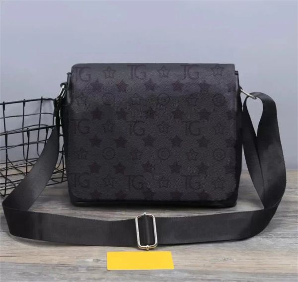 

messenger bag monograms shoulders pouches briefcase satchels mens womens tote handbags wallet luxurys designers crossbody purse handbag pres