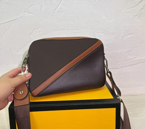

designers mens shoulder bags man genuine leather briefcases luxurys handbag crossbody messenger bag wedding dress cross body bag wallet 23cm