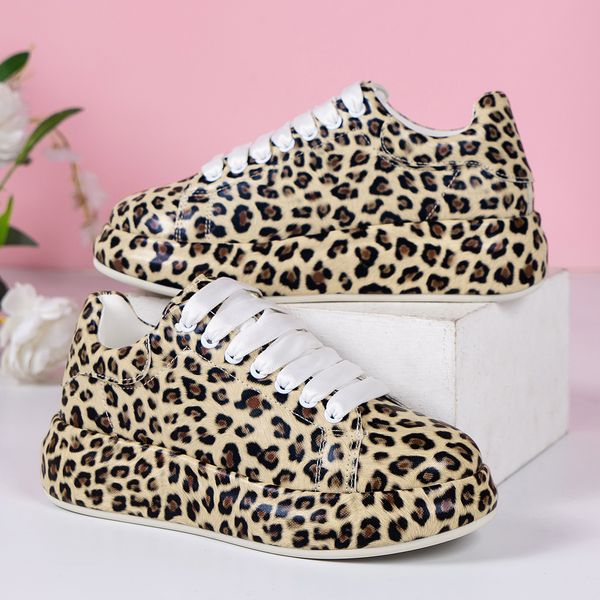 

spring and autumn new women's sports shoes fashion soft thick sole graffiti casual classic girls' street apparel training, Black