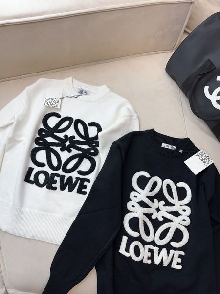 

new 2023 autumn fashion embroidery pattern knitted pullover women's sweater solid color o-neck long sleeve casual sweaters, White;black
