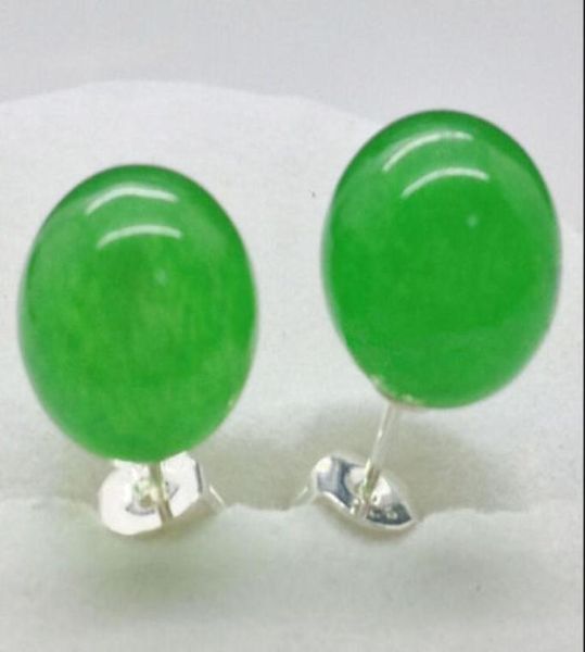 

new 10mm natural green jade round beads silver stud earrings7334013, White