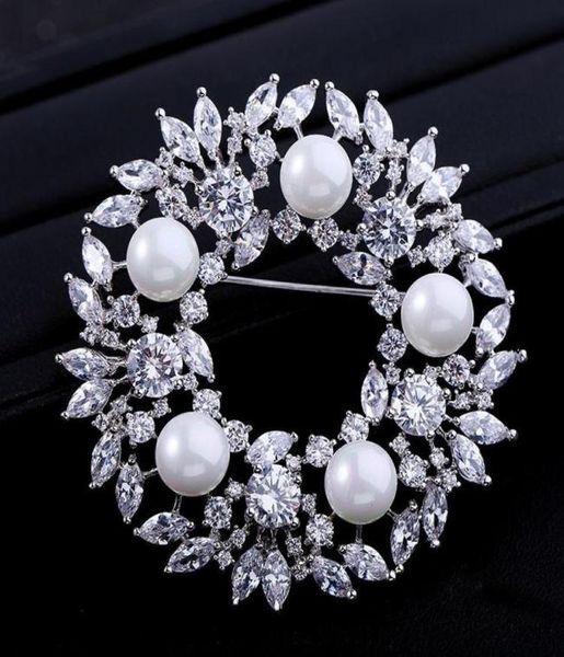 

pins brooches pearl corsage inlaid zircon brooch round classic wild crystal from swarovskis woman wedding jewelry clothing9290888, Gray
