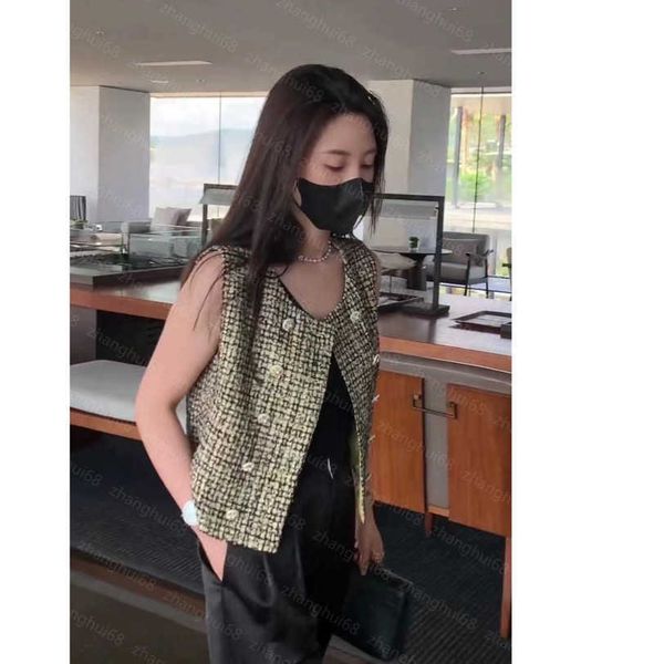 

23ss casual waistcoats womens designer clothing waistcoat braided coarse floral vest cardigan womens clothing a1, Black;white
