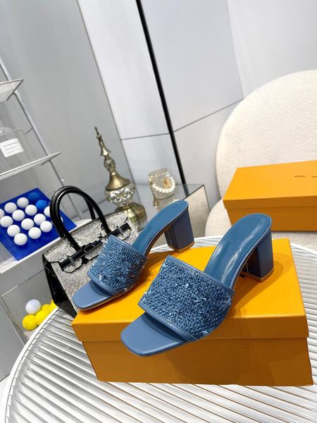 

designer sandals women channel slides adjustable buckle flat sandal comfort slides with arch support women summer 0709, Black