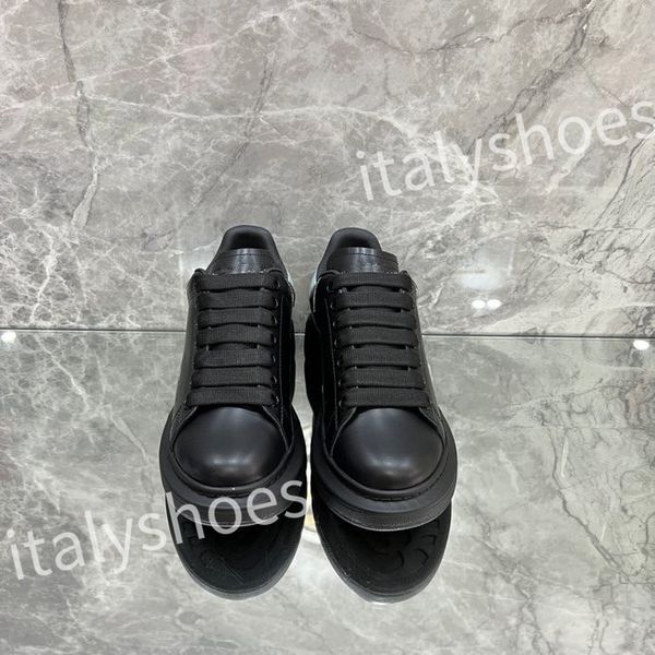 

2023 luxury designer calfskin casual shoes reflective vintage leather trainers fashion leisure shoe platform lace-up print sneaker xsd221135, Black