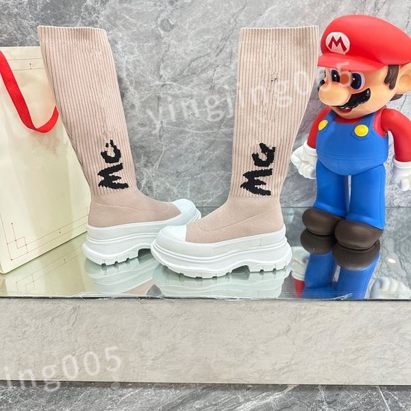 

luxury famous men quality sock shoes trainers casual sneakers soft high cut socks race fashion black women shoes 35-46 xsd221120
