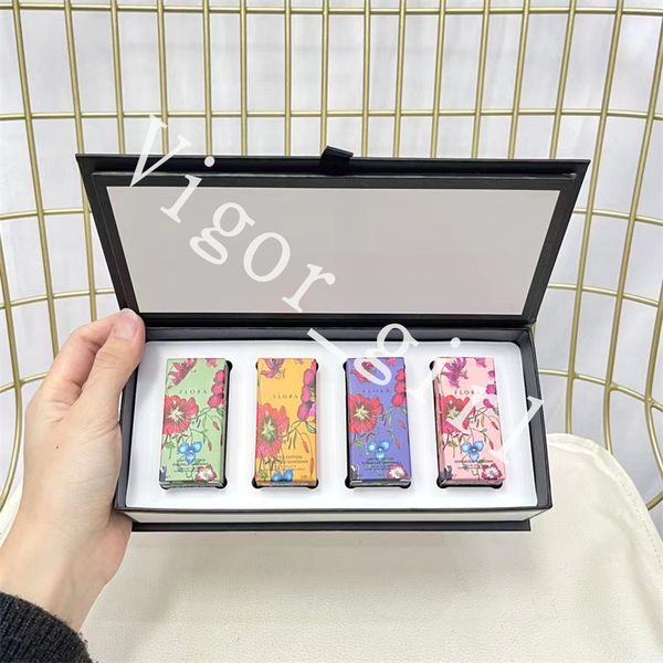 

women fragrance set 5ml*4pcs/set suit spary for gift oriental floral & fruity notes 1:1 charming designer perfume set fast g brand flower tr