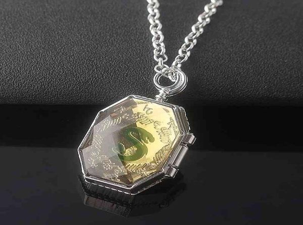 

20pcs slytherin horcrux locket necklaces voldemort's horcruxes eagle feather angel wing pendant necklace tv jewelry 2103319512665, Silver