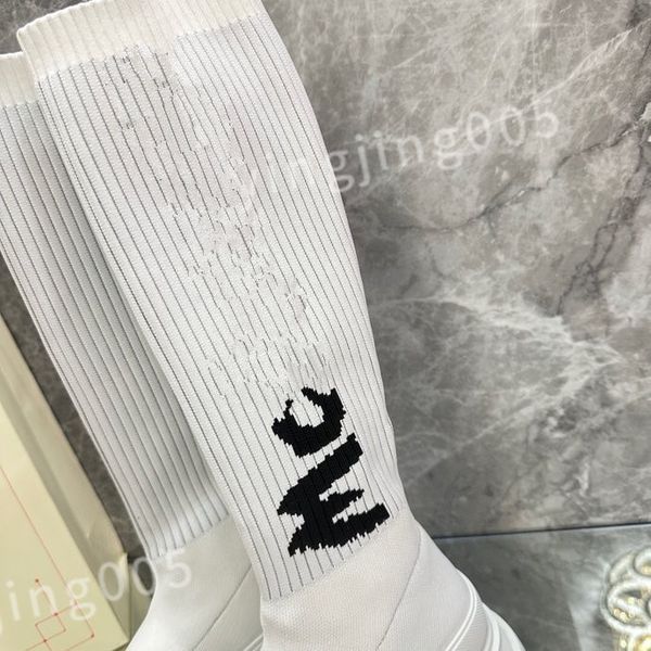 

2023 new famous men quality sock shoes trainers casual sneakers soft high cut socks race fashion black women shoe 35-46 xsd221120