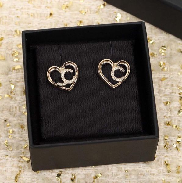 

2023 luxury quality charm small heart shape stud earring with diamond in 18k gold plated have box stamp ps7421a2299317, Golden