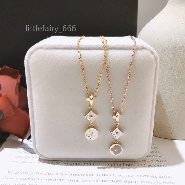 

fashion women luxury designer necklace choker chain 18k gold plated rose gold plated stainless steel flower letter pendants statement jewelr, Silver