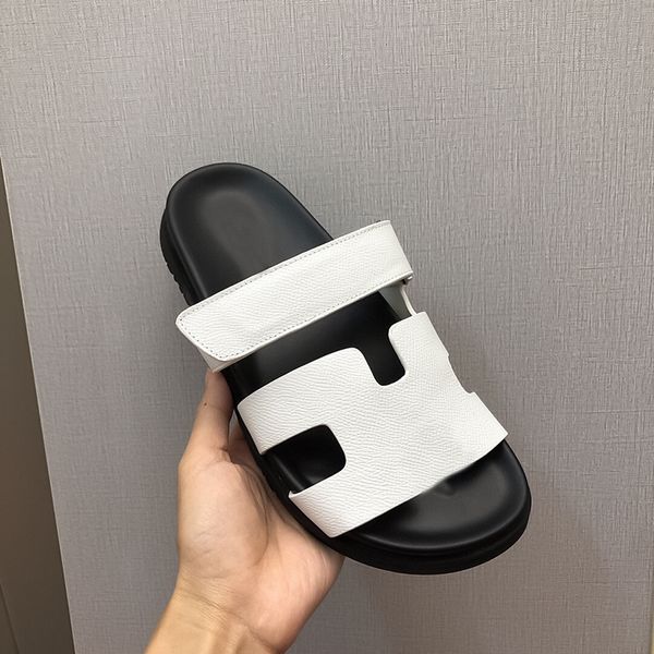 

2023 summer new genuine leather hook loop casual flat bottom thick bottom slippers womens sandals mens slippers luxury designer couple beach, Black