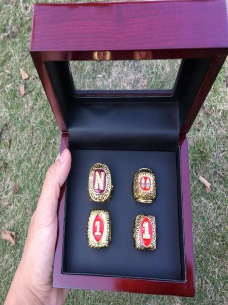 

4pcs 1983 1994 1995 1997 nebraska cornhuskers national championship ring with wooden display box men fan gift 2019 whole drop 1959610, Golden;silver