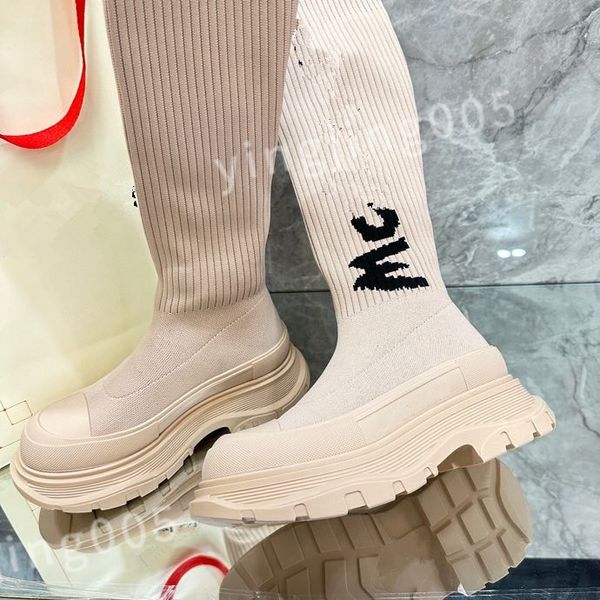 

new luxurys famous men quality sock shoes trainers casual sneakers soft high cut socks race fashion black women shoes 35-46 xsd221120