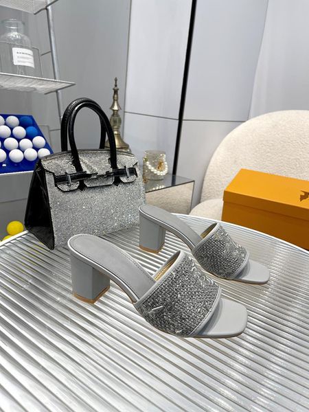 

men's and women's designer slippers sandals summer beach shoes classic brand casual outer slippers shaped flat 0709, Black