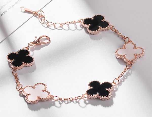 

2020 brandclassic design four clover charm bracelet european and american selling women039s fashion luxary jewelry chr4065037, Golden;silver