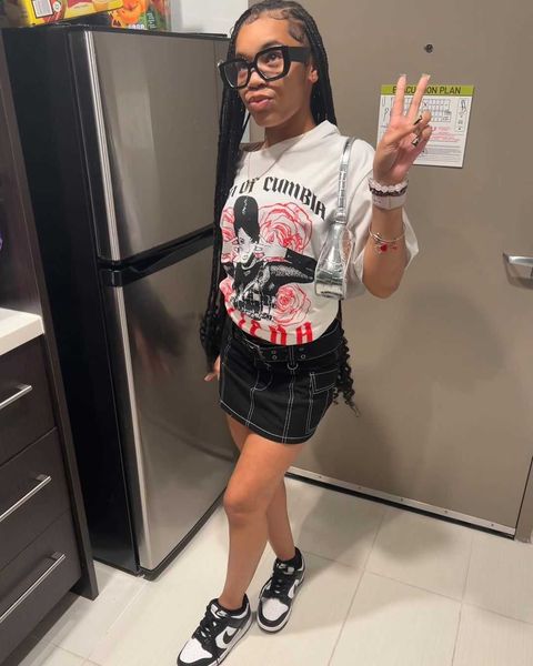 

2023ins spicy girls summer new anime character print t-shirt short sleeve women's wear, White