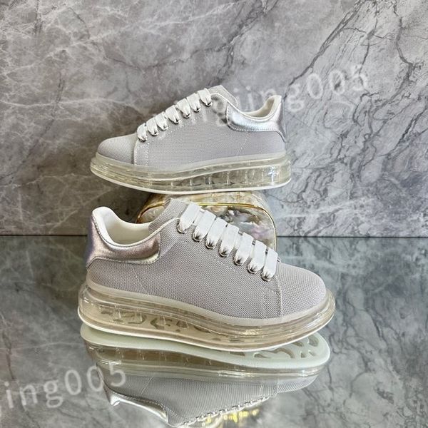 

2023 new outdoor running shoes designer fashion platform sneakers for women mens leather black white alexander walking sport trainers xsd221