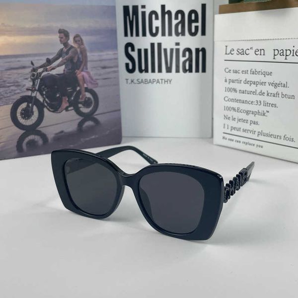 

fashion sunglasses xiaoxiangjia ch5422 hollowed out with diamond letters in two colors fashionable and elegant uv resistant for women 1sx28, White;black