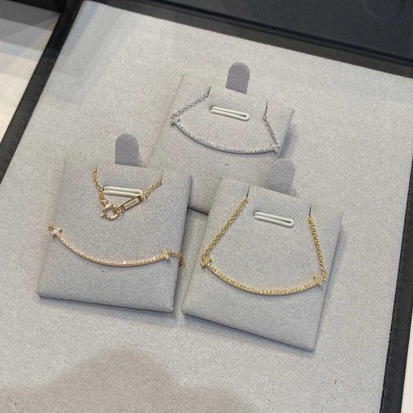 

designer new v gold second generation diamond smile small necklace cnc hand inlaid rose tiffay smiling face clavicle chain, Silver