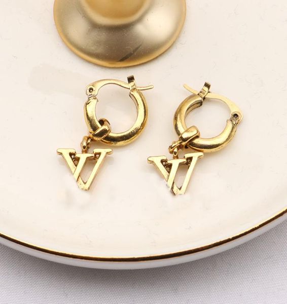 

simple 18k gold plated luxury brand designers letters v stud geometric famous women letter round long crystal rhinestone pearl ear5250157, Golden;silver