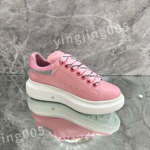 

2023 new luxury designer flat sneaker trainer casual shoes denim canvas leather letter fashion platform mens womens low sneakers size 35-46, Black