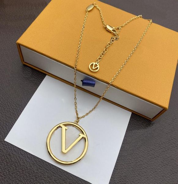 

luxury designer necklace stainless steel hip hop mens 925 sterling silver jewelry 2980 242 letter necklace gold necklaces for wome4539683