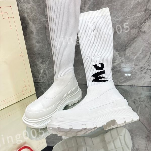 

new famous men quality sock shoes trainers casual sneakers soft high cut socks race fashion black women shoe 35-46 xsd221120