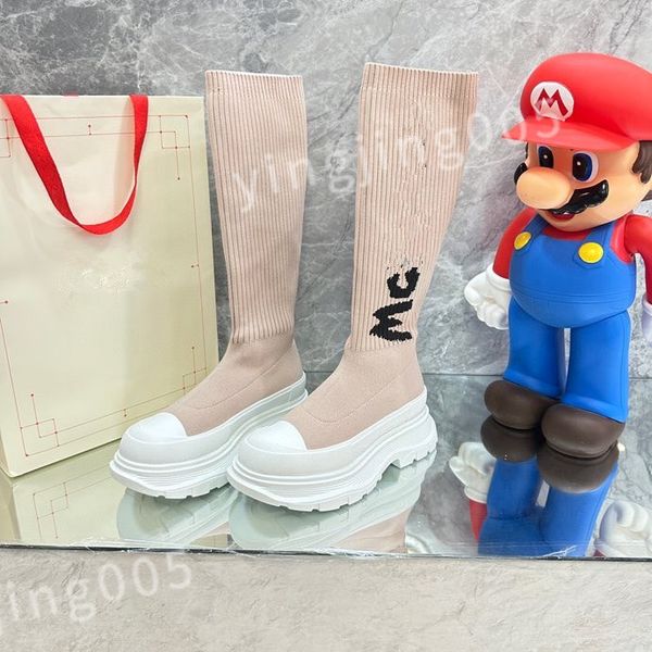 

2023 luxury famous men quality sock shoes trainers casual sneakers soft high cut socks race fashion black women shoes 35-46 xsd221120