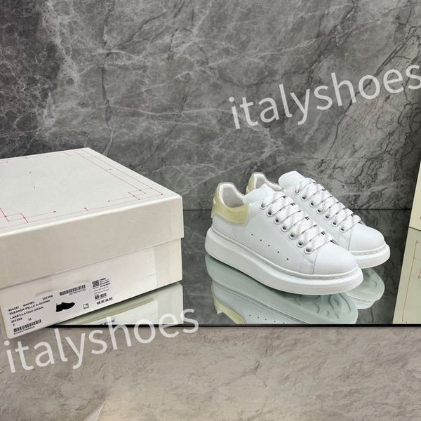 

2023 luxurys designer calfskin casual shoes reflective vintage leather trainers fashion leisure shoe platform lace-up print sneaker xsd22113, Black