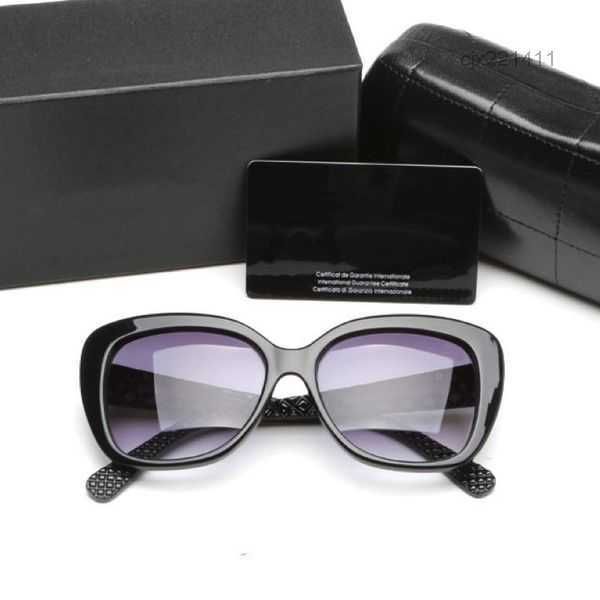 

sunglasses designer eyeglasses gafas de sol seven colors designs black diamonds letter case luxury at1b, White;black