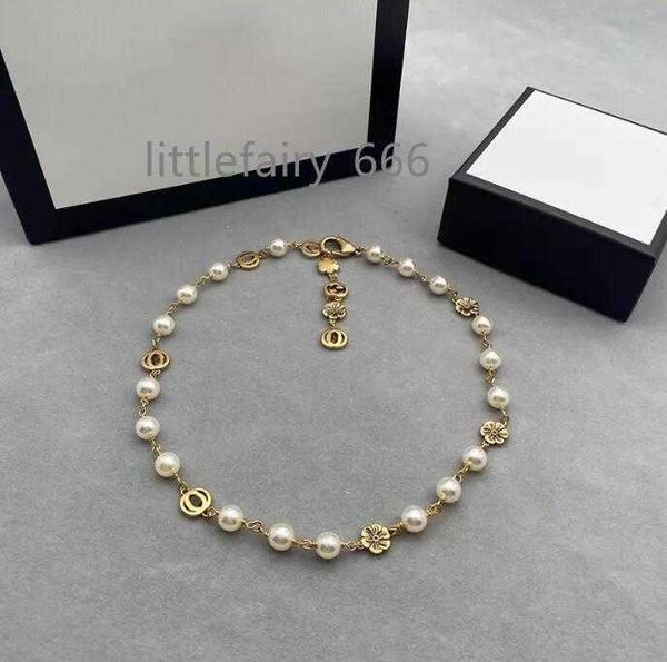 

chic flower necklace women designer jewelry golden chain necklace for womens luxury letters jewelrys with pearl necklaces party, Silver