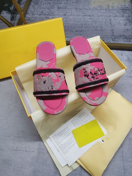 

woman slippers fashion sandals beach thick bottom slipper luxury designer platform alphabet lady leather flat slides 0713, Black