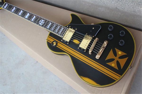 

custom aged james hetfield metallic iron cross classic relic black electric guitar yellow pattern gold hardware black pickguard