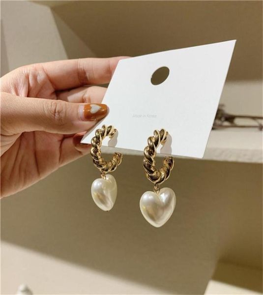 

stud metal baroque pearls heartshaped earrings retro fashion joker temperament girl women jewelry gift accessories8538350, Golden;silver