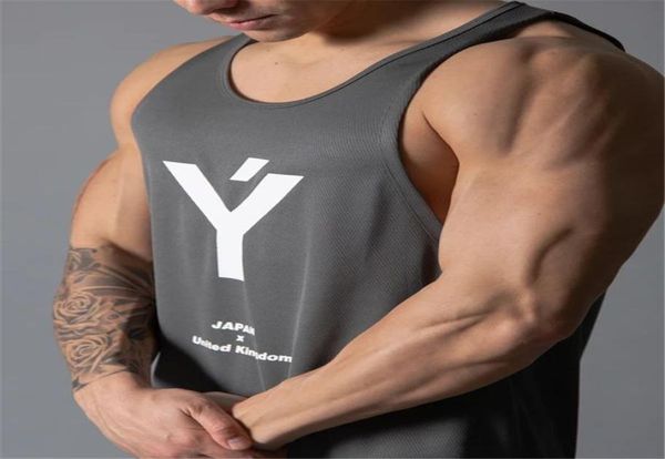 

2020 japan mens tank bodybuilding stringer gym sleeveless undershirt men fitness vest singlets sportswear workout tank mx26687529, White;black