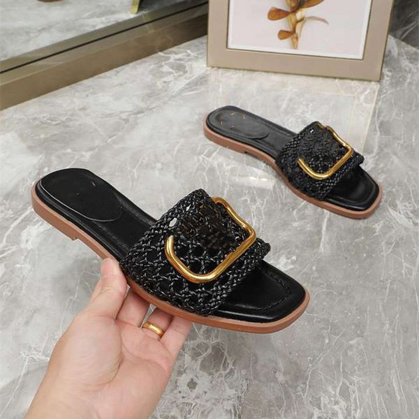 

fashionable beach shoes 2023 valentinosity luxurious design, retro decoration, men's and women's summer leather canvas rubber flat