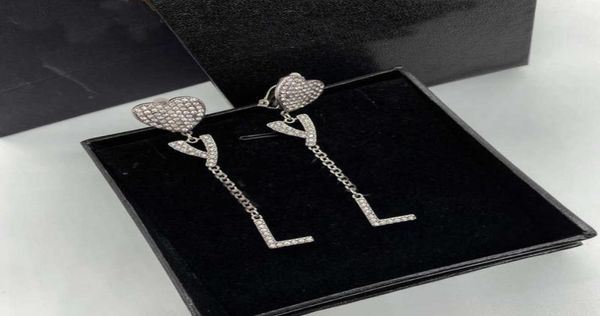 

women dangle earings designers fashion gold hoops jewelry diamond letters pendant luxurys designer love earrings studs 925 silver 4633224