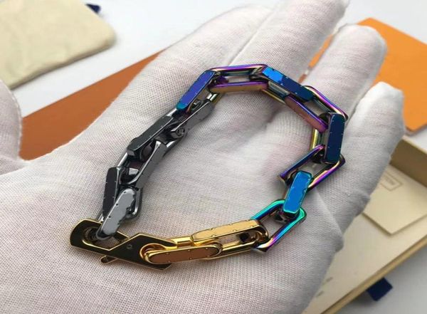 

2022 new chain domineering man bracelet designer couple jewelry stainless steel bracelet for woman2371429, Black