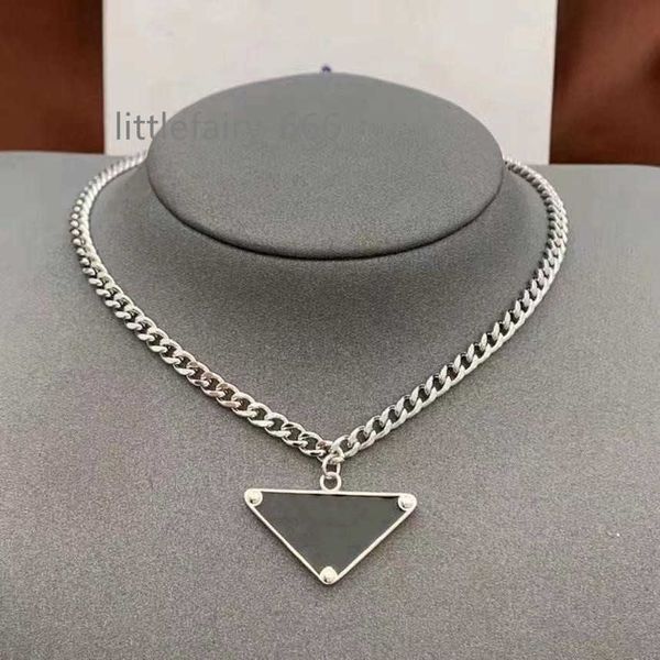 

classics designer necklace women men chains luxury jewelry black white p triangle pendant party hip hop punk names statement gold mens neckl, Silver