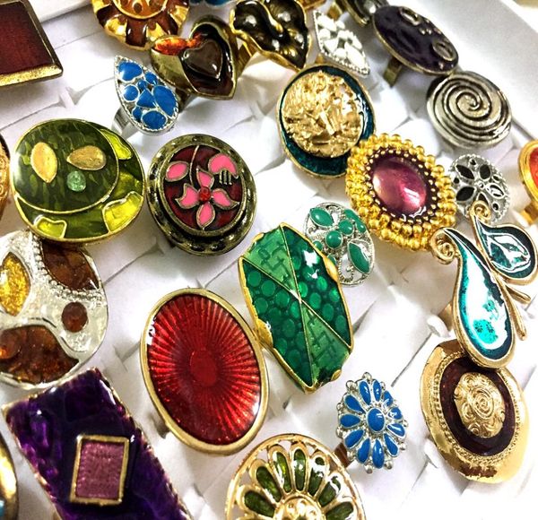 

bulk lots 50pcs vintage colorful enamel alloy women rings open size bronze silver mix design assorted retro rings whole party 6895675
