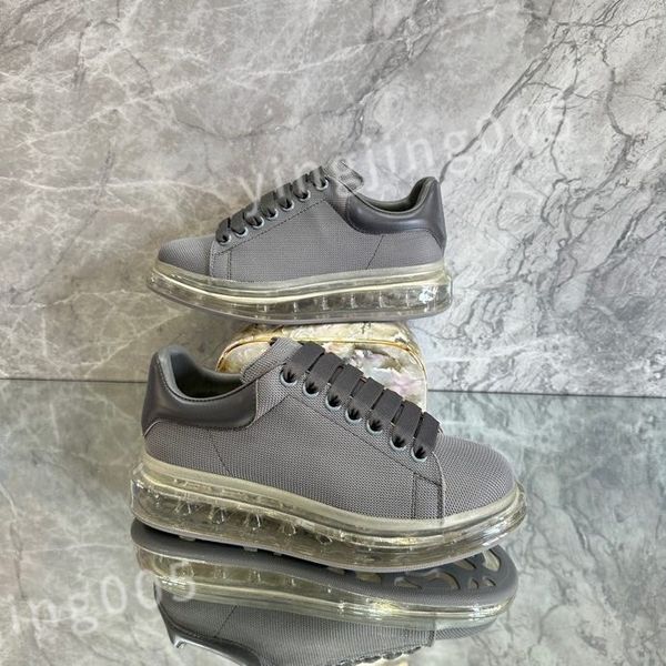 

2023 new luxury outdoor running shoes designer fashion platform sneakers for women mens leather black white alexander walking sport trainers