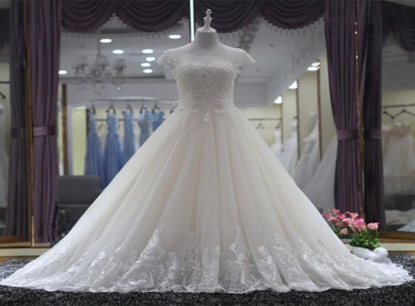 

beaded scoop neck tulle ball gown wedding dress with short sleeves 2019 court train wedding gowns personalized bridal9541581, White