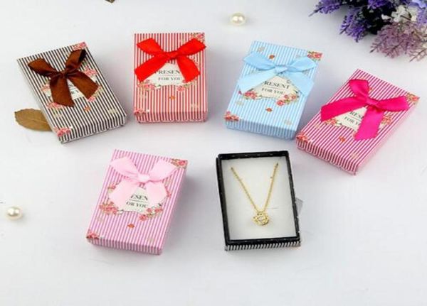 

24pcslot ring earring necklace set gift boxes packaging display for jewelry 5825cm bx136592043, Black;white